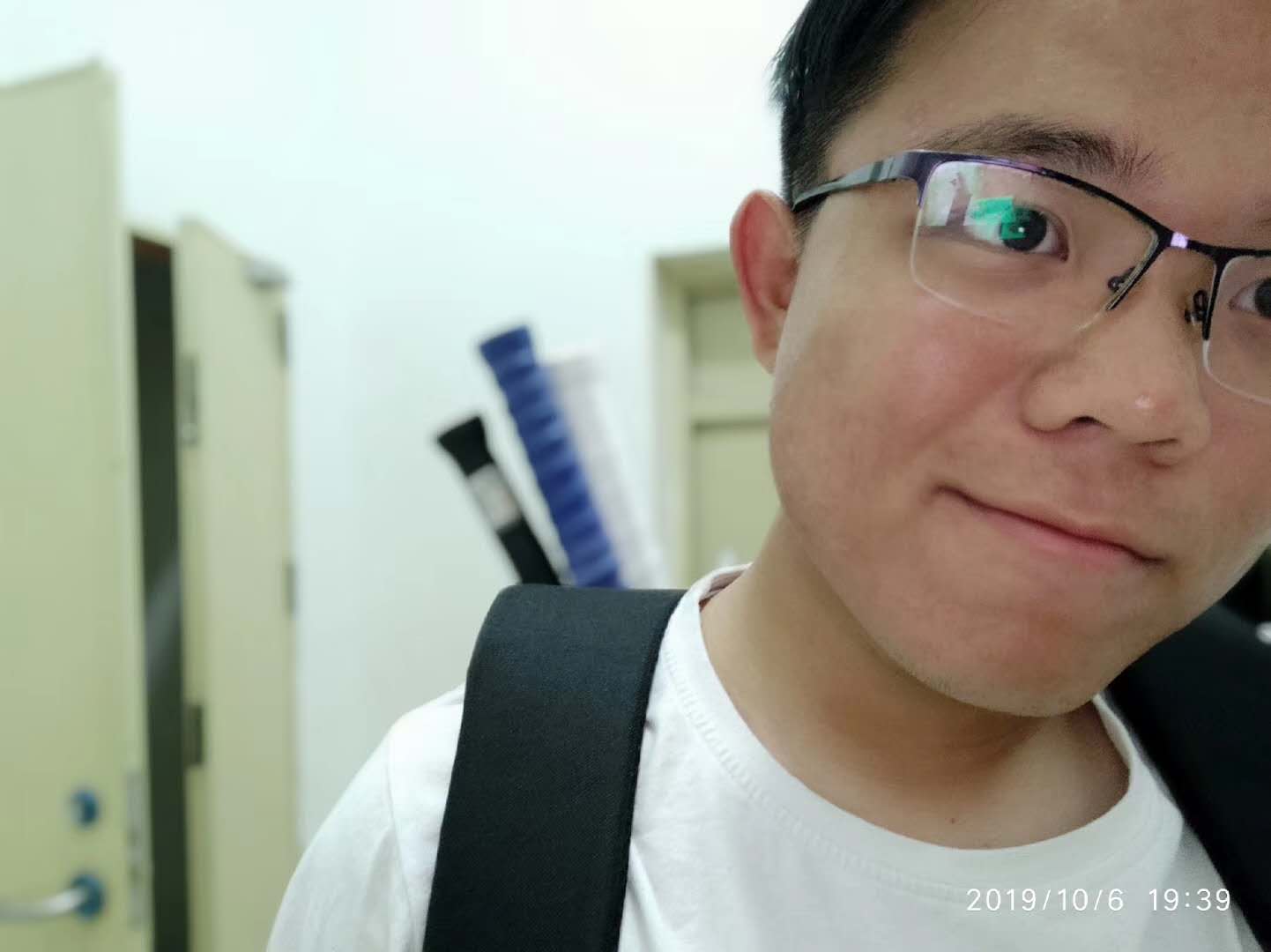 100EB 100EB