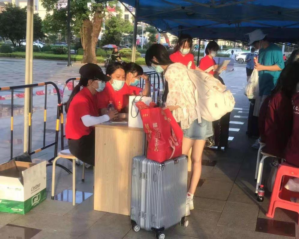 说明: 微信图片_20210830000524 说明: 微信图片_20210830000524