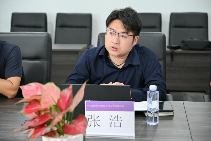 XJH_9787 XJH_9787